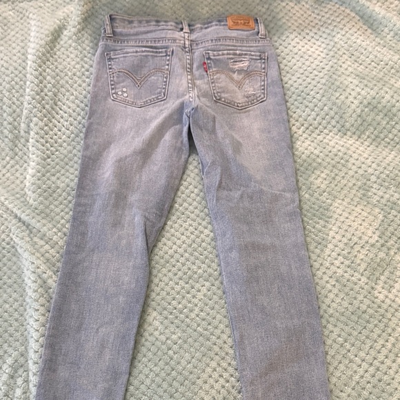 Stylish Light Blue Distressed kids Levi size 10 jeans - Picture 5 of 5